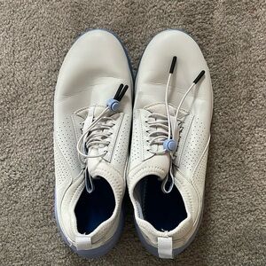 Clove women’s shoe